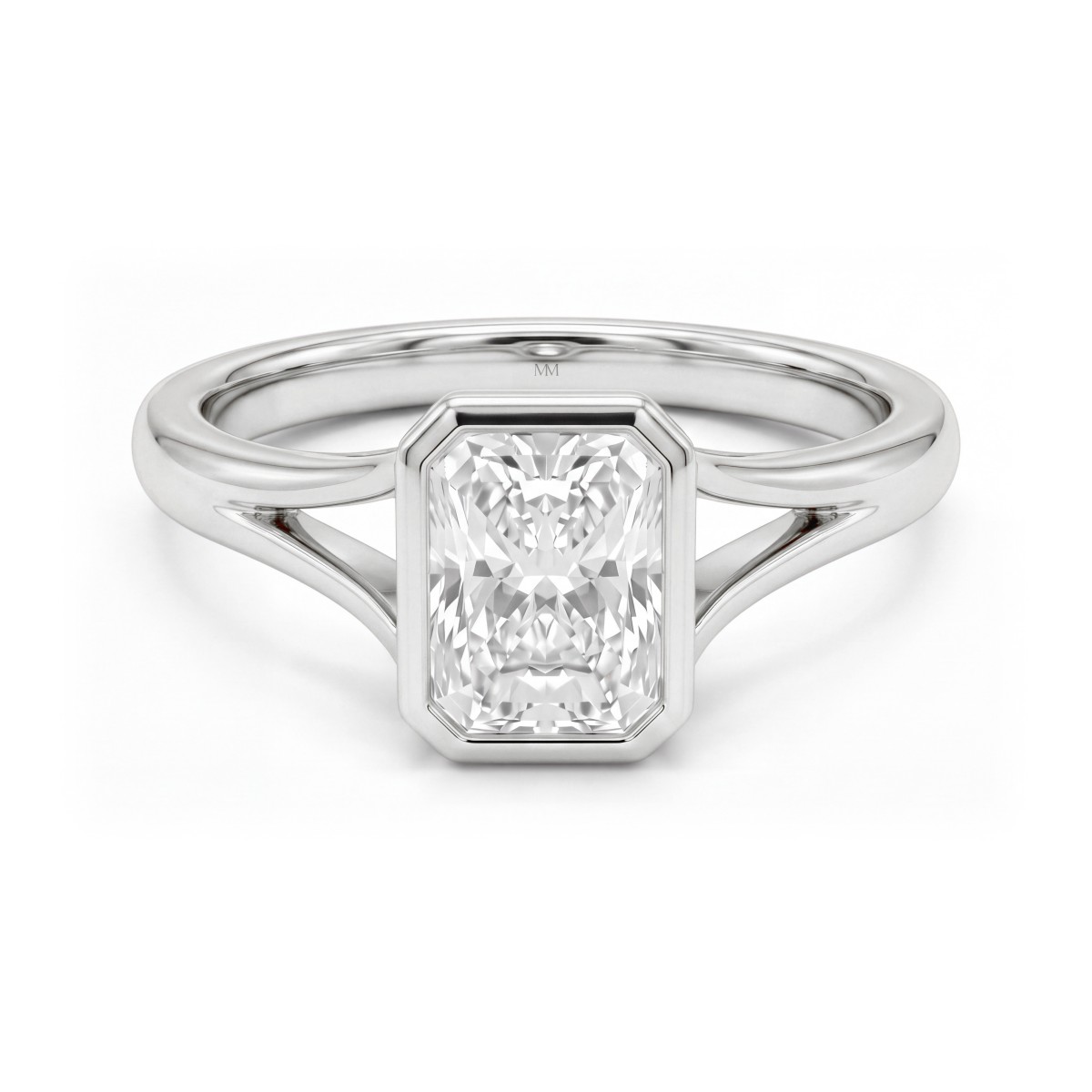 Linnea - Inel solitaire cu montură bezel, moissanit cu tăietură radiant și șină despicată